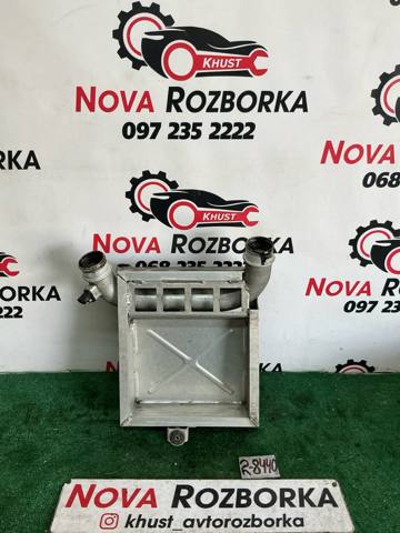 Радіатор інтеркулера 4N0145673S VAG