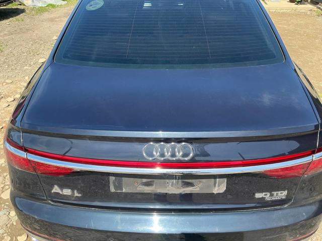 Кришка багажника кузова 4N0827025A VAG
