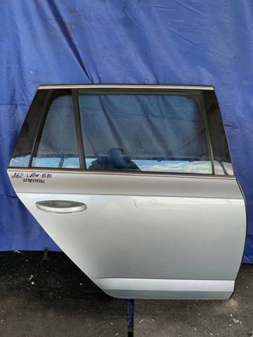 Двері задні в зборі 5E9833056C VAG