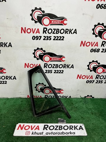 Скло-кватирка двері, задньої, правої 5E9845214 VAG