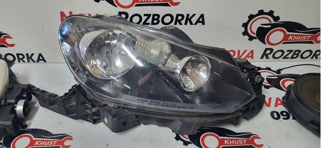 Фара основна права 5K1941006P VAG