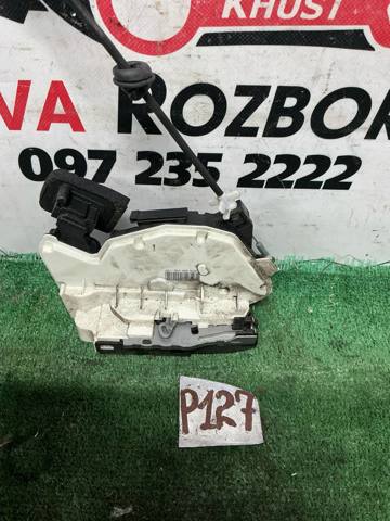 Замок задніх дверей, правих 5K4839016F VAG