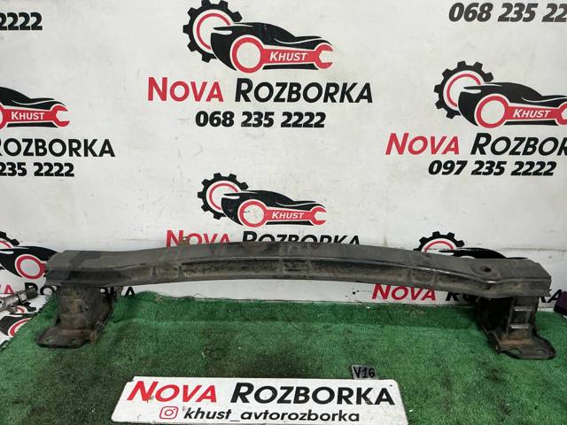 Буфер бампера переднього 5L0807109B VAG