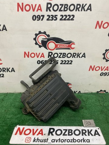 Корпус повітряного фільтра Фольксваген Гольф 8