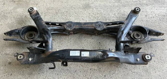 Підрамник задній 5Q0505235J VAG