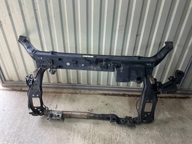 Оперення в зборі 641012K250 HYUNDAI
