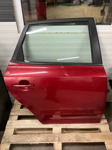 Двері пасажирські задні праві 770041H500 HYUNDAI