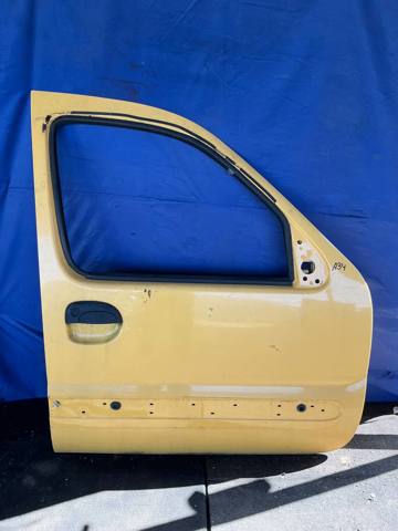 Пасажирські передні двері 7751468942 RENAULT