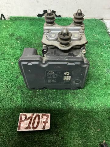 Блок керування АБС (ABS) 7L0907379K VAG