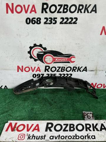 Кронштейн бампера переднього, правий 7L6807184C VAG