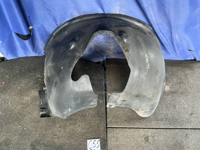 Підкрилок передній лівий 7L6809961F VAG