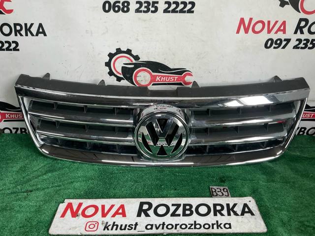 Решітка 7L6853651A VAG