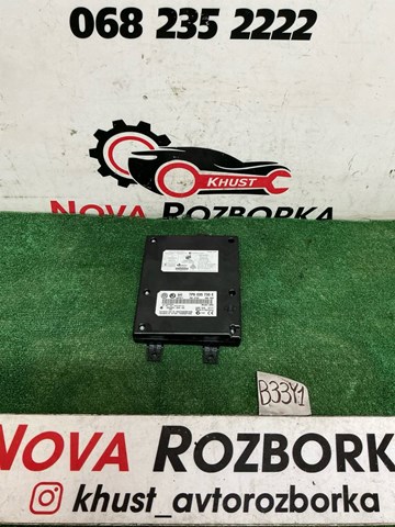 Блок керування мультимедійний 7P6035730E VAG
