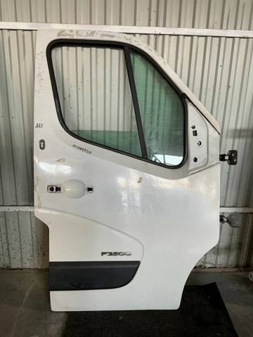 Дверка передня права 801009976R RENAULT