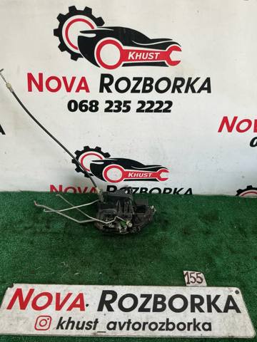 Замок передніх пасажирських дверей 813203E000 HYUNDAI