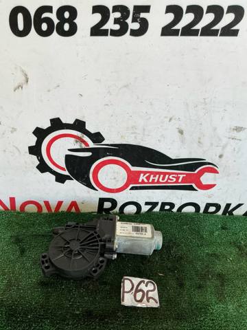 Моторчик склопідйомника двері задніх, правих 834603W000 HYUNDAI