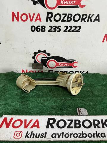 Насос занурювальний в баці 8E0919673G VAG