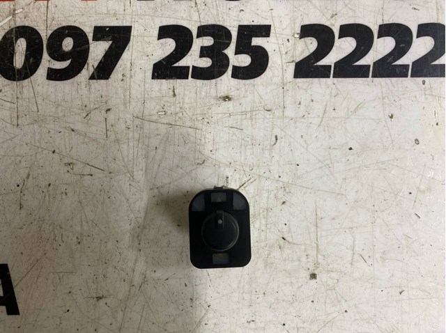 Блок керування дзеркалами заднього виду 8E0959565A VAG