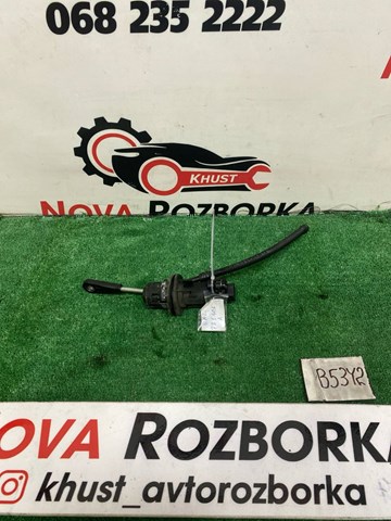 Циліндр зчеплення, головний 8K2721401A VAG