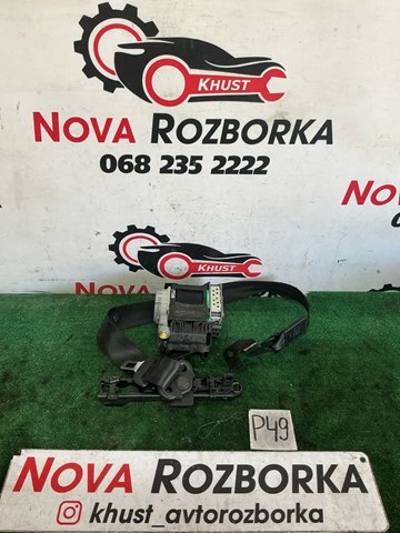 Ремінь безпеки передній правий 8R1857706B VAG