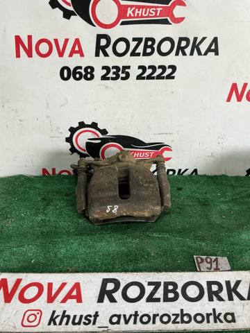 Супорт гальмівний, передній, правий 8V0615124D VAG