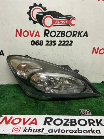 Фара основна права 921021H070 HYUNDAI