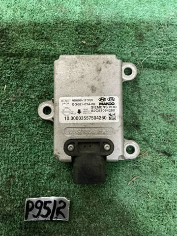 Датчик поперечного прискорення (ESP) 956901F300 HYUNDAI