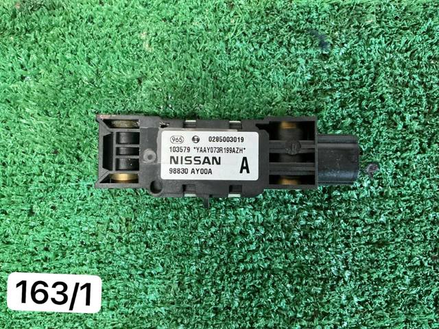 Датчик Ейрбег передній 98830AY00A NISSAN