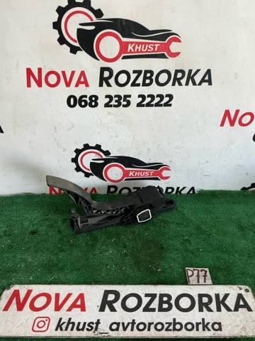 Педаль акселератора A1643000004 MERCEDES