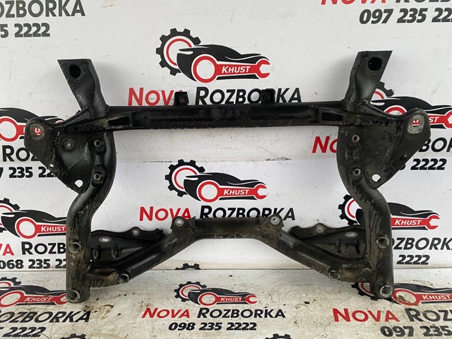 Передня балка A2046281057 MERCEDES