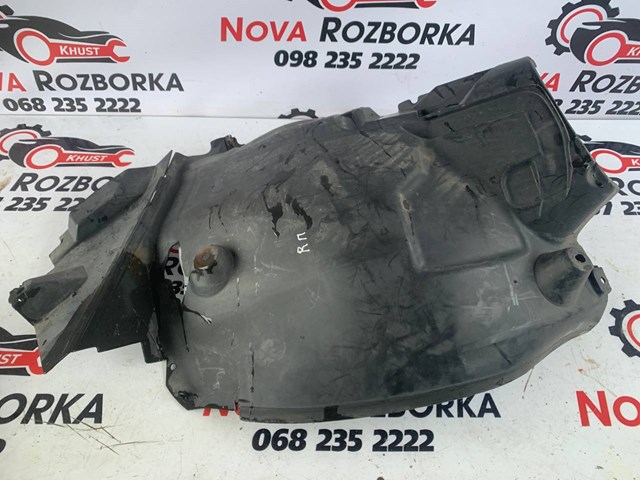 Підкрилок переднього крила, правий задній A2046902830 MERCEDES