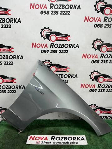Переднє праве крило A2128800218 MERCEDES