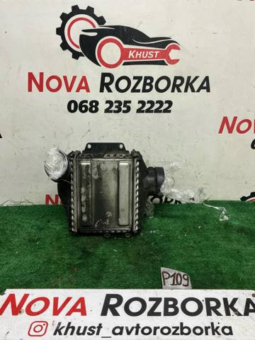 Охолоджувач наддувочного повітря A6510901800 MERCEDES