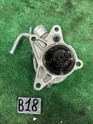 Насос вакуумний SH0118G00 MAZDA
