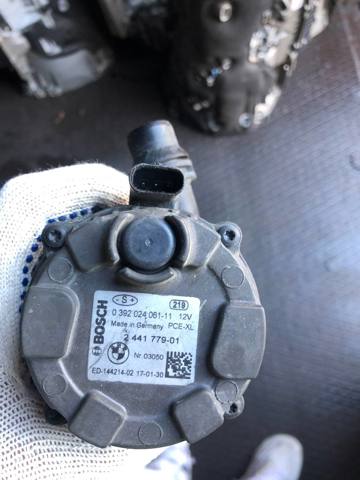 Водяний насос охолодження електричний додатковий 2441779 BMW