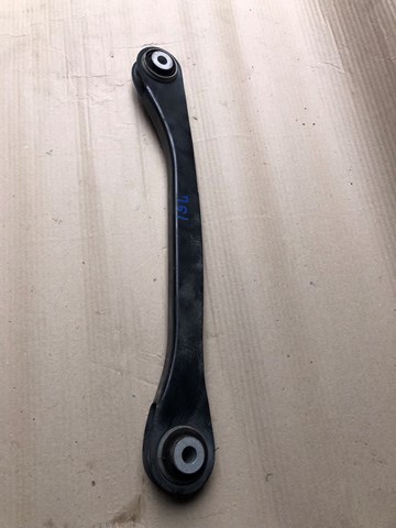 Балансир задній лівий 33326861125 BMW