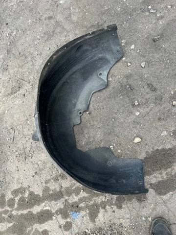 Підкрилок заднього крила, правий 51717394818 BMW