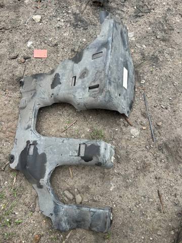Захисний кожух кермового механізму 51757347021 BMW