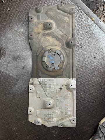 Захист двигуна задня 51757428177 BMW