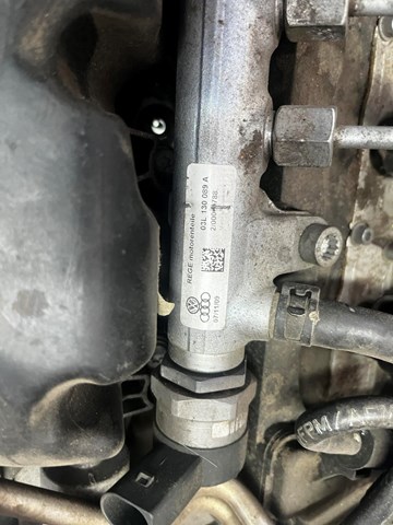 Розподільник палива 03L130089A VAG