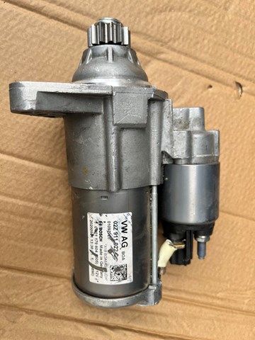 Стартер volkswagen audi seat skoda vag/ практично новий