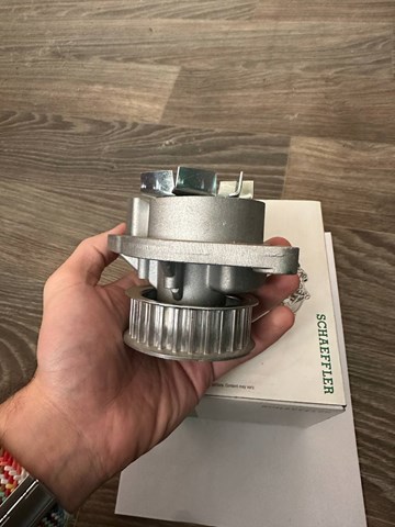 Насос системи охолодження 538002610 SCHAEFFLER GRUPPE