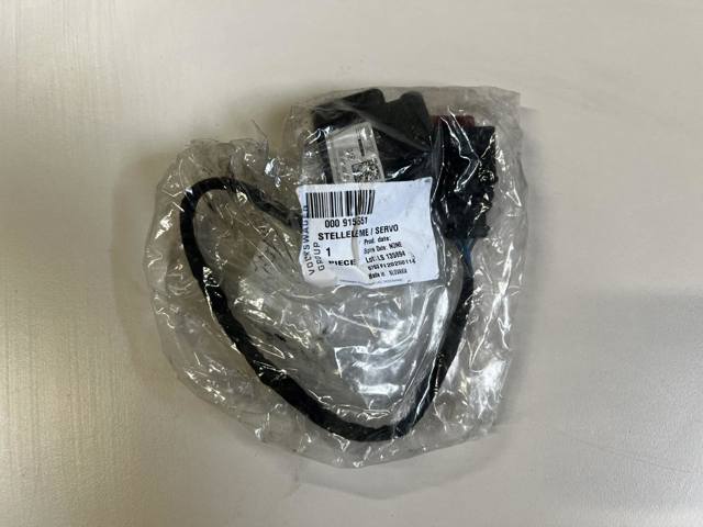 Порт зарядки 12E915651D VAG