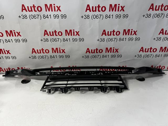 Решітка переднього бампера, нижня 51117386152 BMW