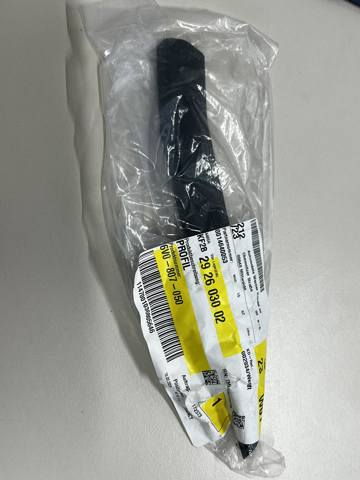 Направляюча переднього бампера, права 6V0807050 VAG