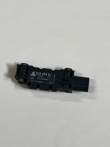 Датчик подушки безпеки 8J0959651 VAG