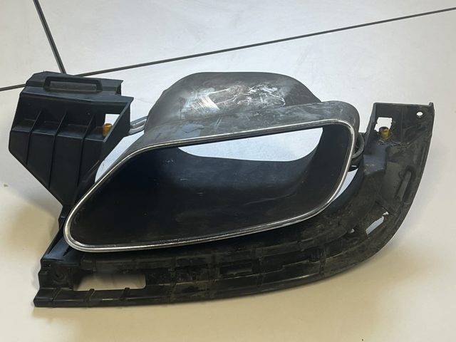 Насадка на глушник 8W0253825F VAG
