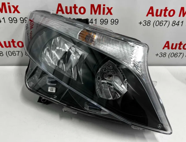 Фара передня права A4479067800 MERCEDES