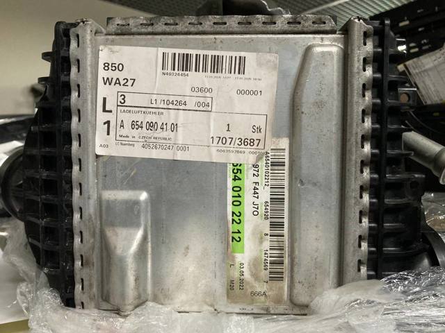 Система охолодження наддувочного повітря A6540904101 MERCEDES