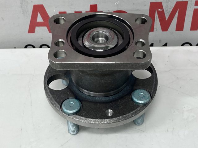 Маточина заднього колеса D6512615XE MAZDA